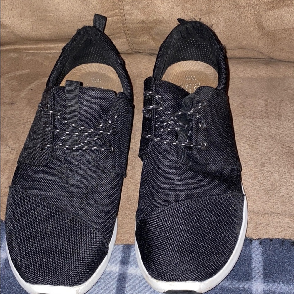 Toms Sneakers